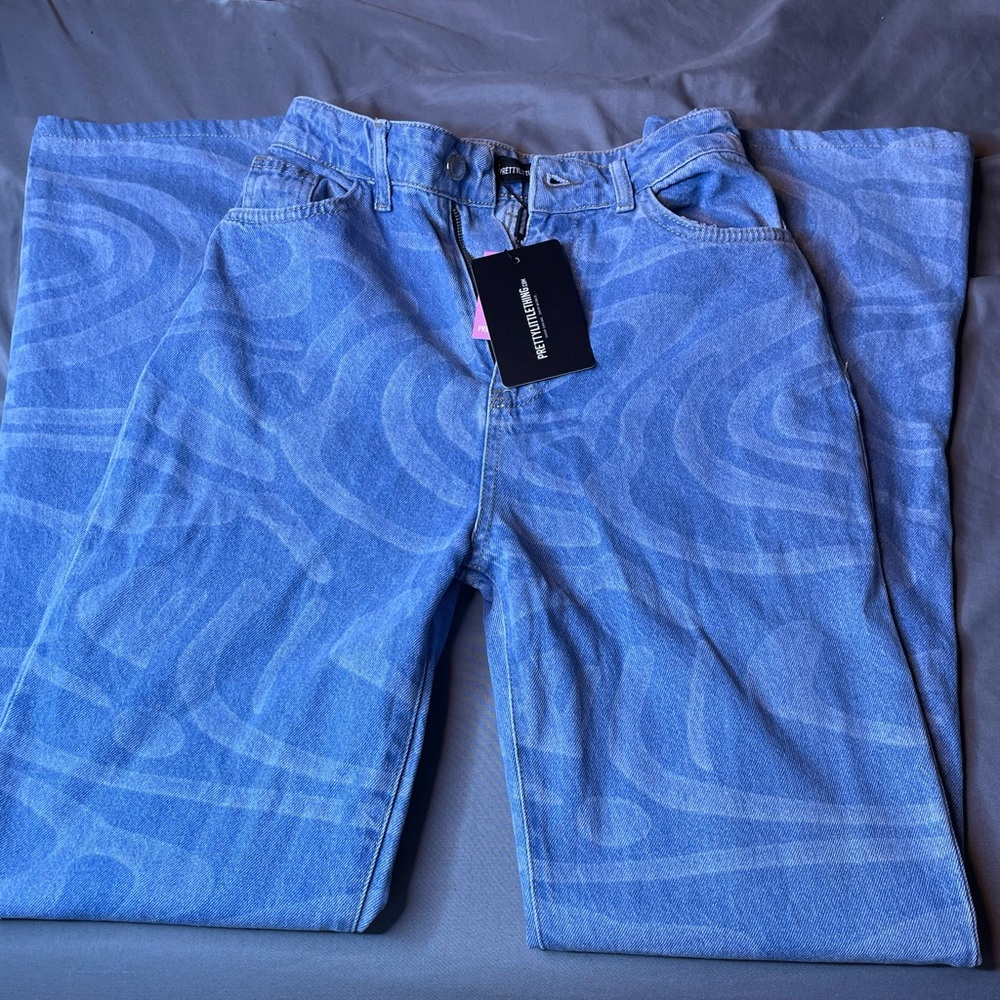PRETTY LITTLE THING JEANS